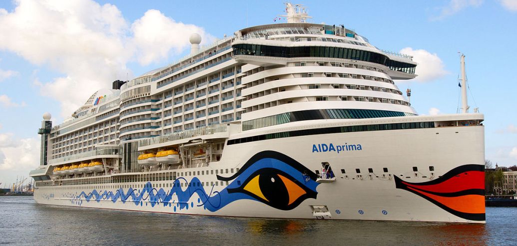 Niecodzienna uroczystość MHI...