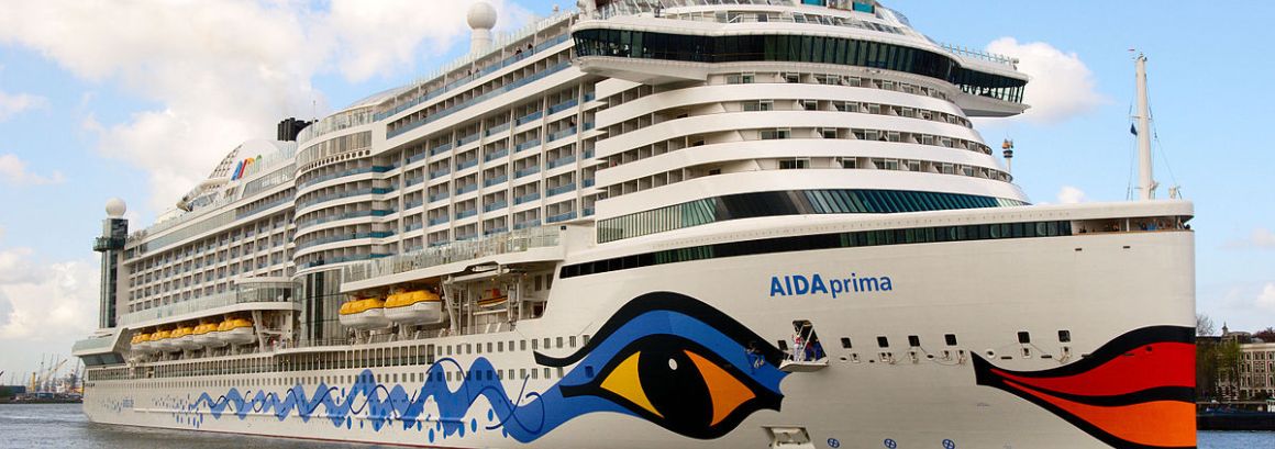 Niecodzienna uroczystość MHI...